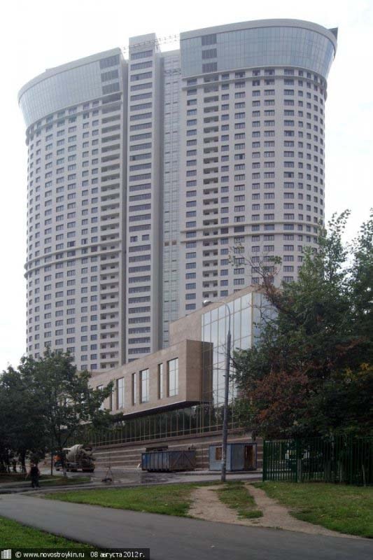 Жилой комплекс Дирижабль в Москве на профсоюзной улице