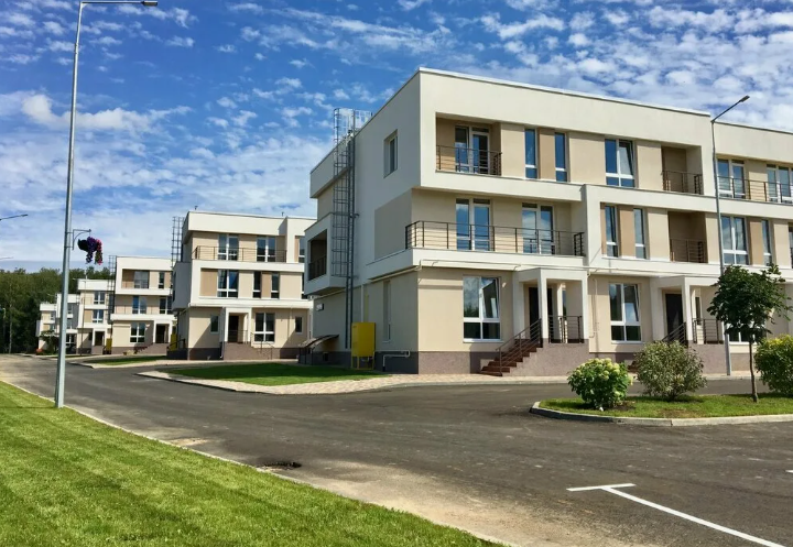 Малоэтажные новостройки Малоэтажные новостройки